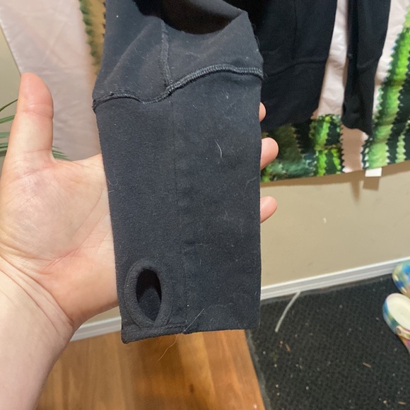 Lululemon jacket - Picture 3 of 4